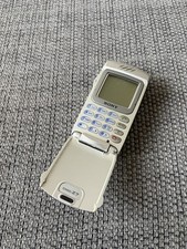 Sony CMD-Z7 Flip Front Mobile