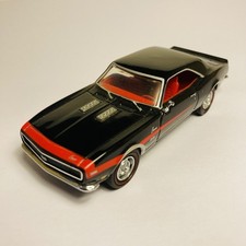 Matchbox Muscle Machines Collection - 1968 Chevrolet Camaro SS  . 1/43  YMC06-M