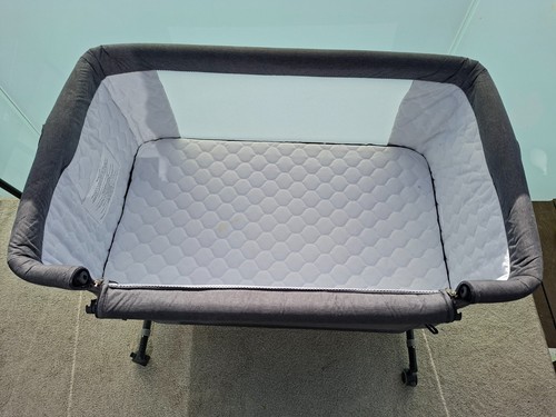 Baby bassinet bedside - baby,
