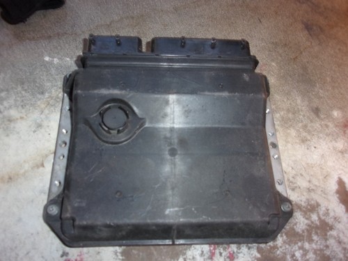 Toyota avensis ecu - 2.0,