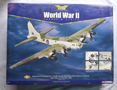 Boeing corgi aviation - b-17,