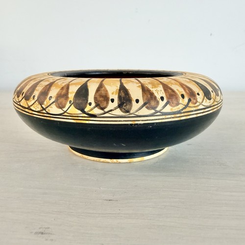 Nina ceramics signed - nina,