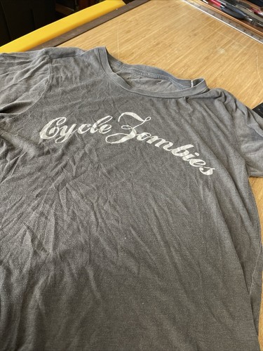 Cycle zombies hurley - cycle,