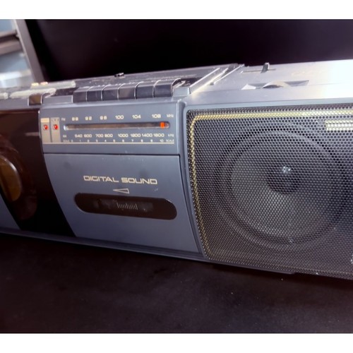 Vintage cd25 stereo radio - qt-cd25,