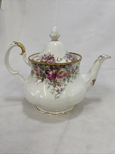 Royal albert autumn roses - royal,