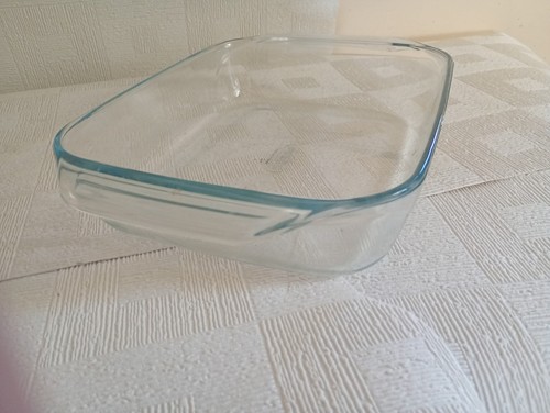 Pyrex rectangular dish 23 - rectangular, 35