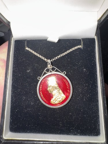 Sterling silver enamel queen - sterling,