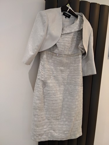 Mother the bride outfit - the,