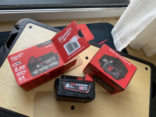 Milwaukee m18b5 red - milwaukee,