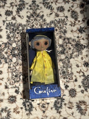 Coraline doll 2018 button - coraline,