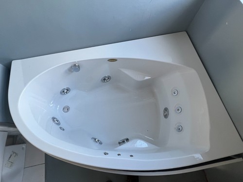 Jacuzzi aquasoul corner - jacuzzi,