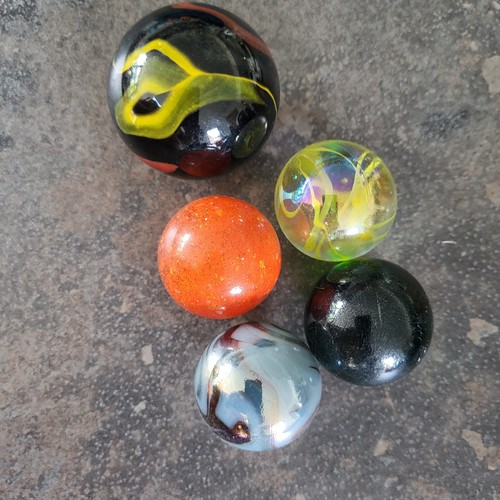 Large marbles - 5,