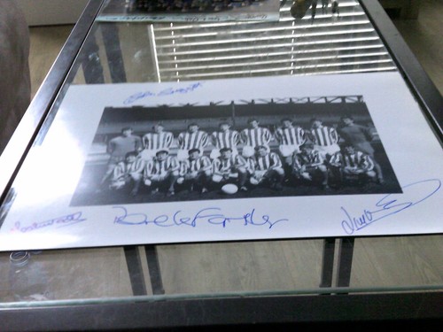 Sunderland signed team picture - sunderland,
