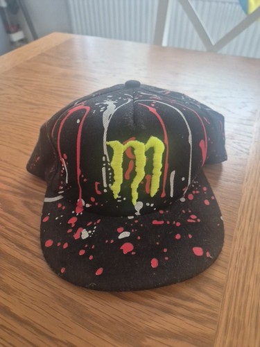 Monster energy black snap back