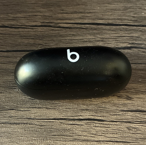 Beats dre solo - by, buds