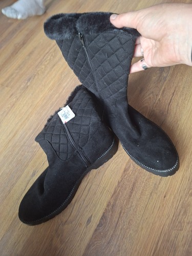 Bnwt ladies suede - ladies,