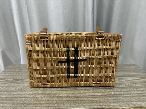 Authentic small harrods - small, picnic