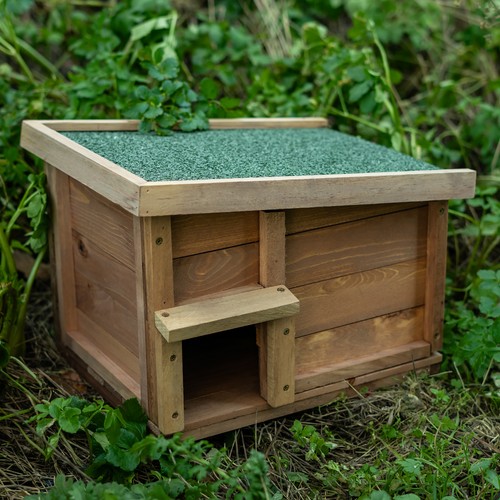 Woodside hedgehog house - woodside, &