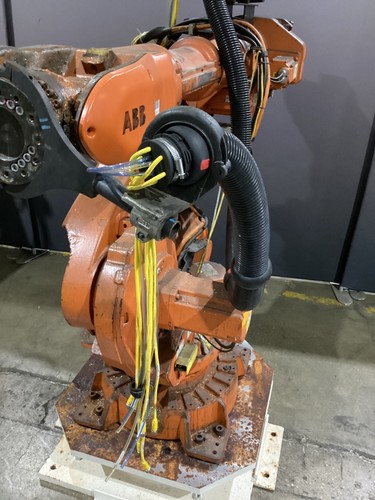 Abb irb 6640 130 - 6640-130/3.20, m2004