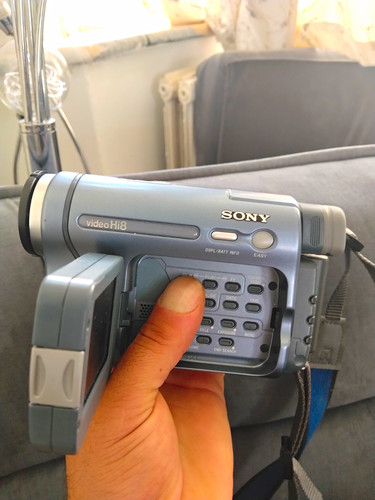 Sony handycam ccd trv228e hi8 - sony, ccd-trv228e