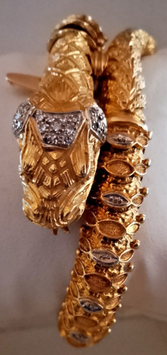 18ct yellow gold snake bangle - 18ct,
