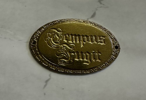 Tempus fugit brass - tempus, fugit,