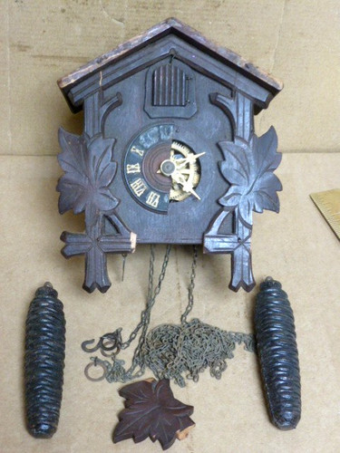 Small old weight cuckoo - weight,