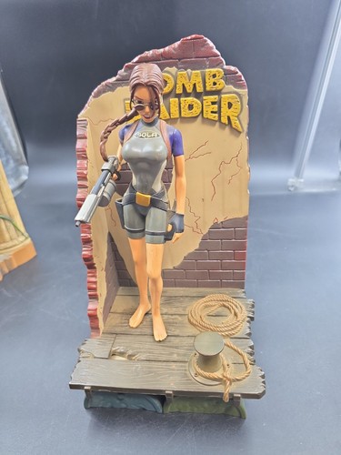 Tomb raider lara - raider, in