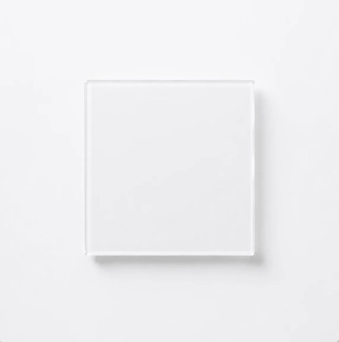 White glass splashback - white,