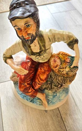 Vintage large capodimonte - large,