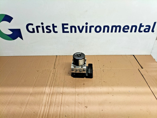 Ford fiesta mk7 abs pump - mk7,