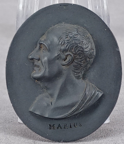 Wedgwood marius black basalt - marius,