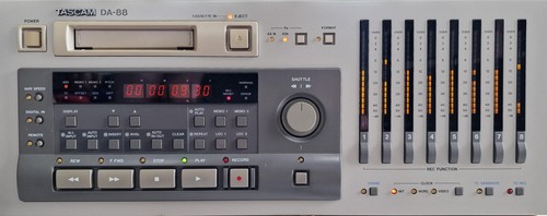 Tascam digital 8 - da-88,