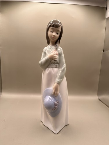 Nao lladro becky - nao, by