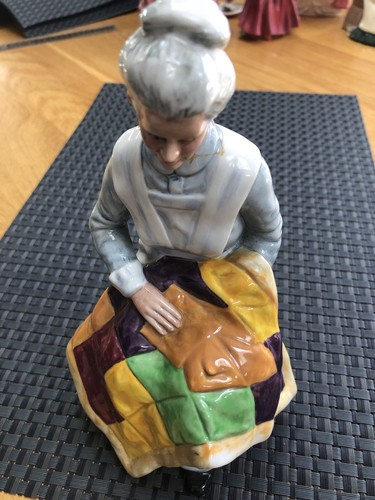 Royal doulton figurine - royal,