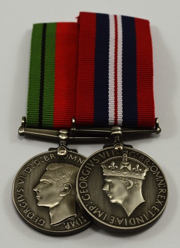 Pair full size replica ww2 - of,