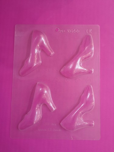 Stiletto shoe - 3d,