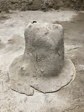 FIBREGLASS LATEX MOULD FOR A