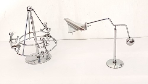 Vintage kinetic desk top - x,