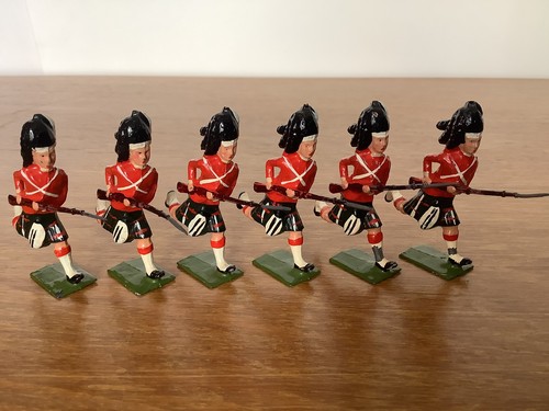 Britains vintage lead - vintage, soldiers
