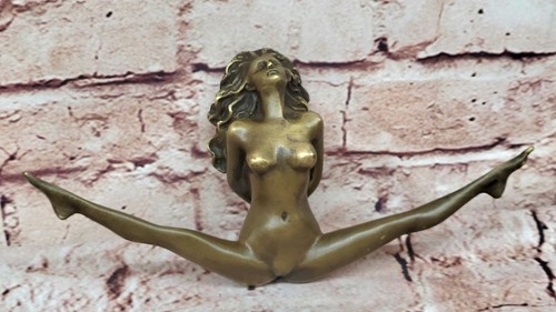 Art deco erotic - art, real
