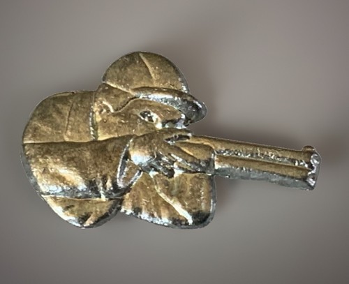 Vintage silver tone aged rifle - vintage,