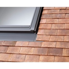 Velux Plain Tile Single
