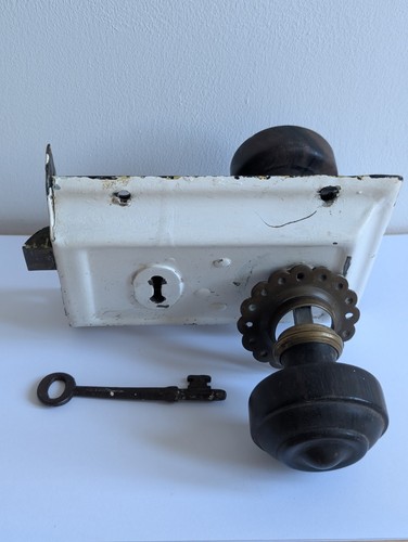 Vintage door lock - door,