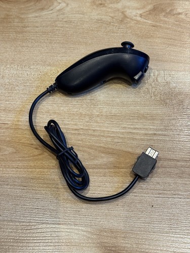 Wii nunchuck black tested - wii, and