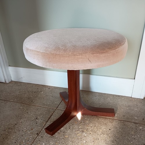 Vintage plan dressing table - g,