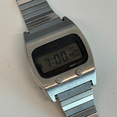 Seiko 0439 5009 digital watch - 0439-5009,
