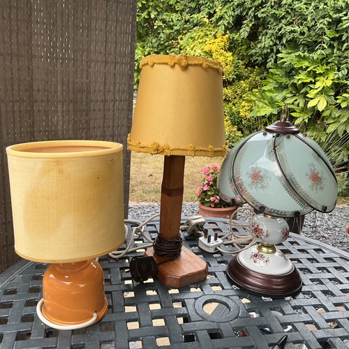 Vintage old table - vintage, lamps