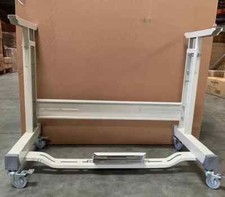 INDUSTRIAL SEWING MACHINE