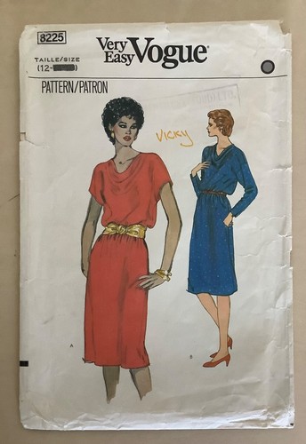 Vogue 8225 sewing pattern - vogue,